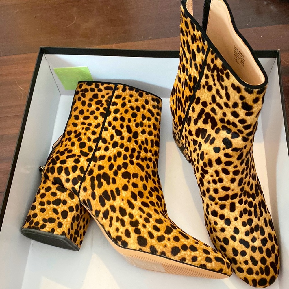 JCrew Sadie ankle boots in real leopard calf hair size 9